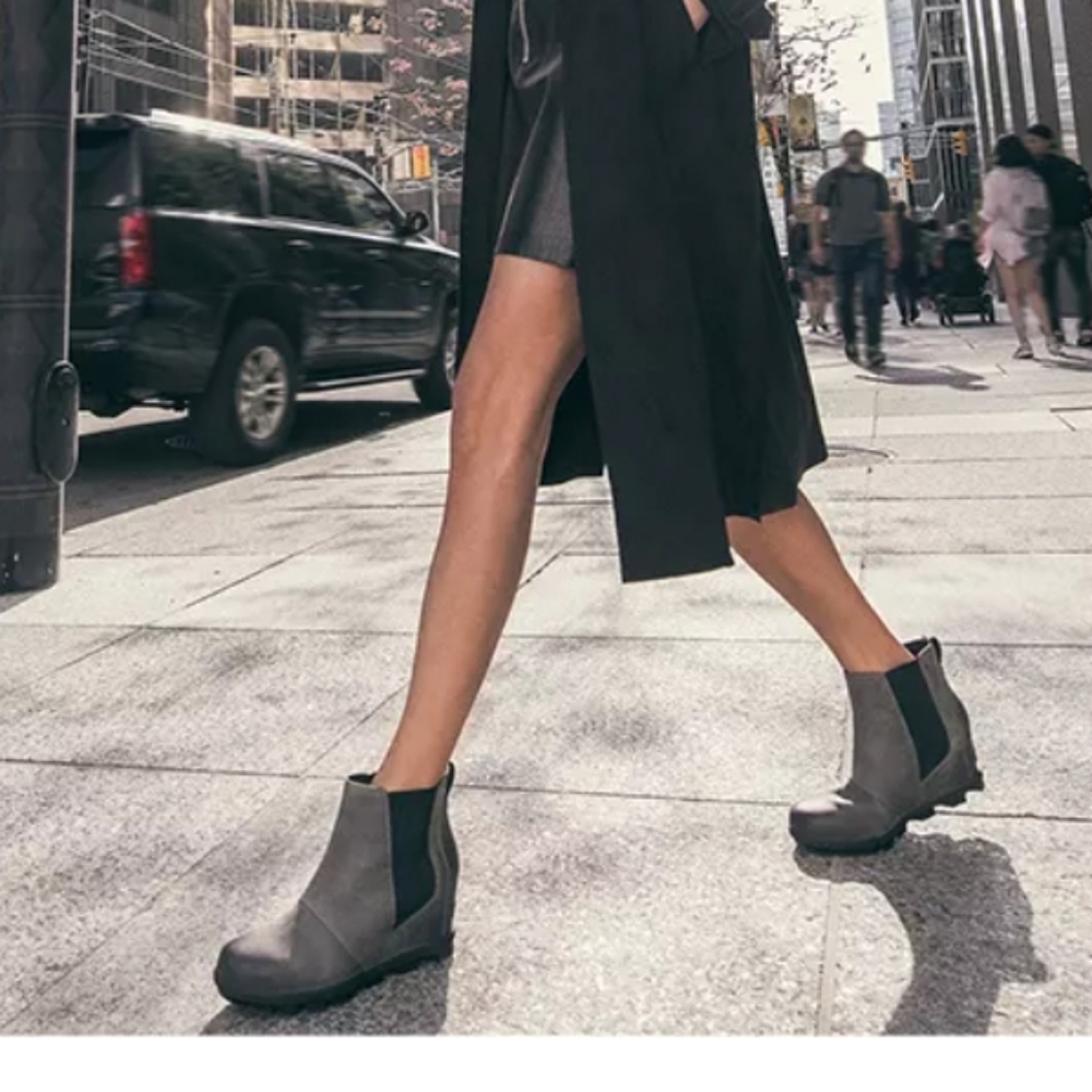 Sorel Women's Gray Ankle Boots